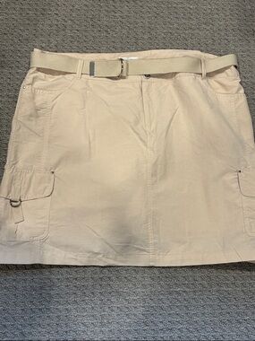 Paradisio Plus cotton blend cargo skort